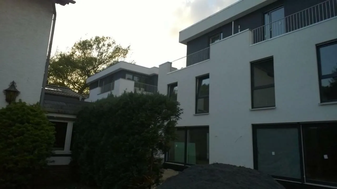 House In Cologne Apartment