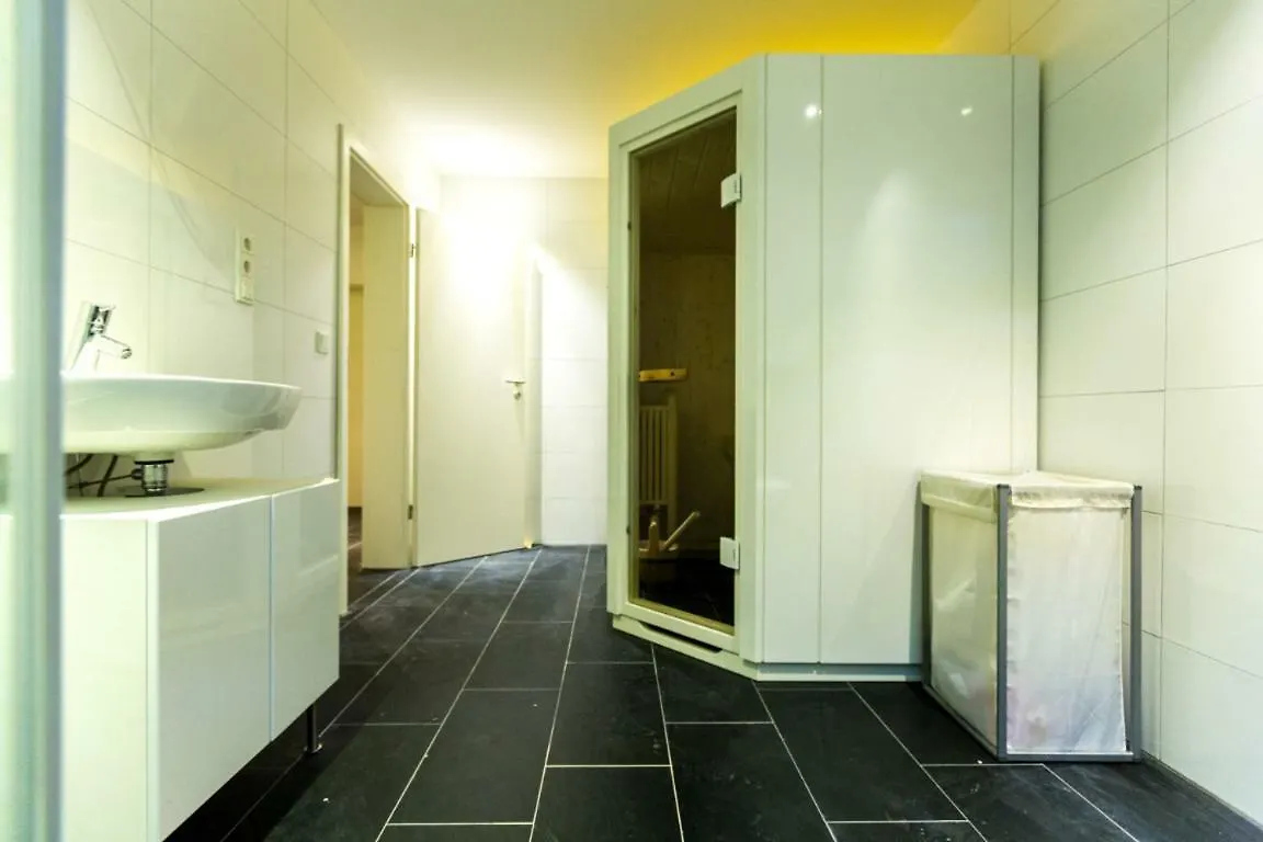Homestay House In Cologne Apartment